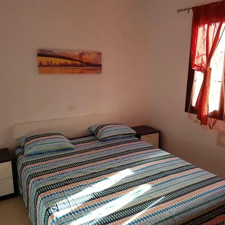 Appartement Sun Beach 45 *